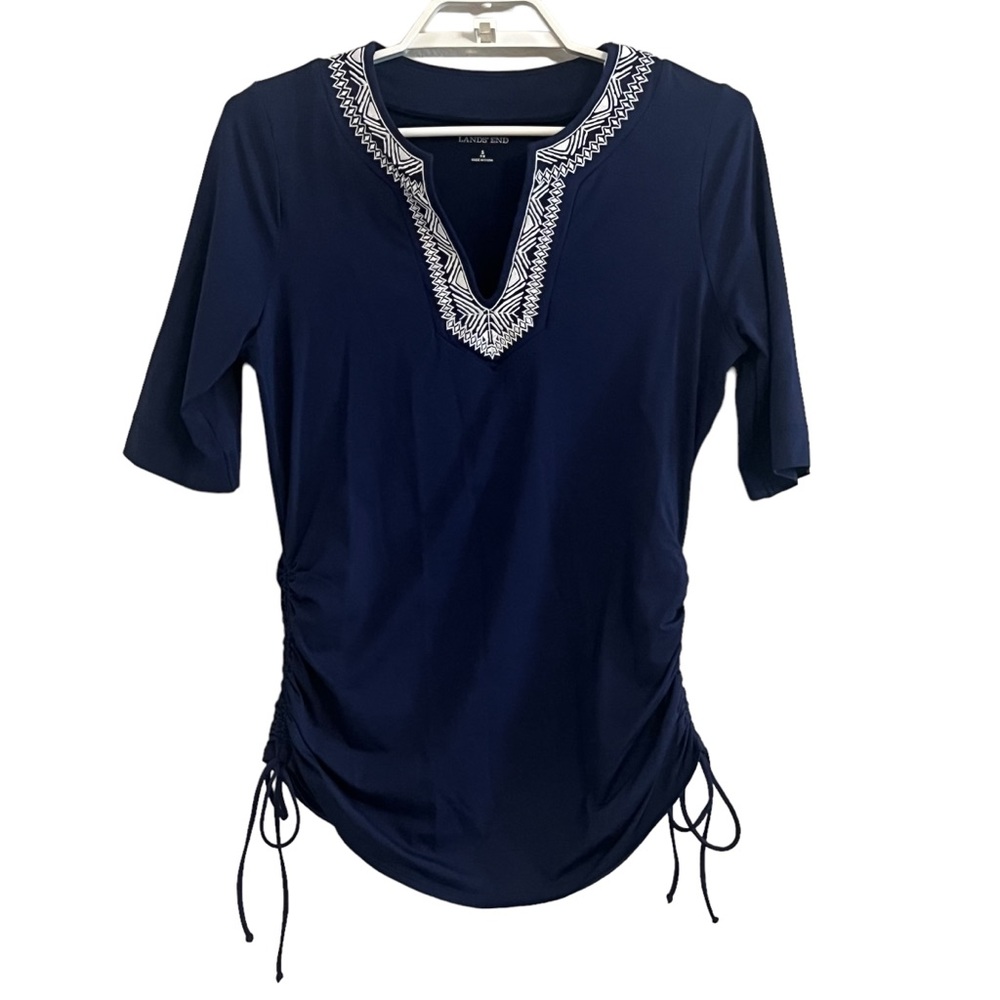 Lands’ End Embroidered VNeck Fitted Top